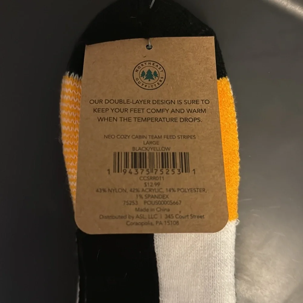 Cozy Cabin Men's Socks - Black, Gold, White, new
